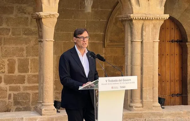 Illa promete "solidaridad" para acoger ante la crisis de Ceuta y carga contra PP y Vox por "utilizar el drama humanitario"