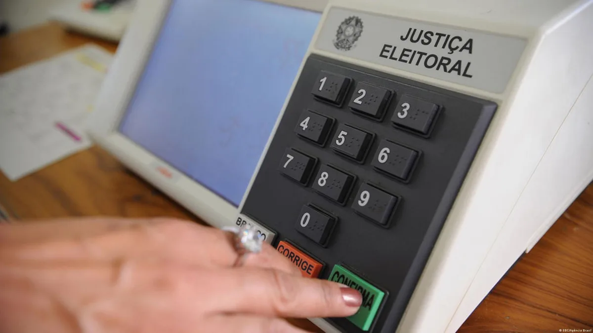 Senado no RS: cinco nomes em empate técnico pelas duas vagas, revela pesquisa Quaest