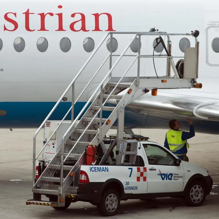 Bombendrohung - Österreichisches Flugzeug aus Tel Aviv in Sofia gelandet - Entwarnung nach Durchsuchung