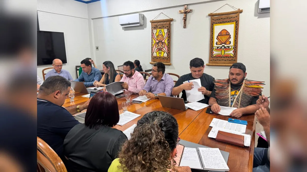 Prefeitura de Santarém conclui negociação com profissionais da educação e aguarda assembleia sobre fim da greve