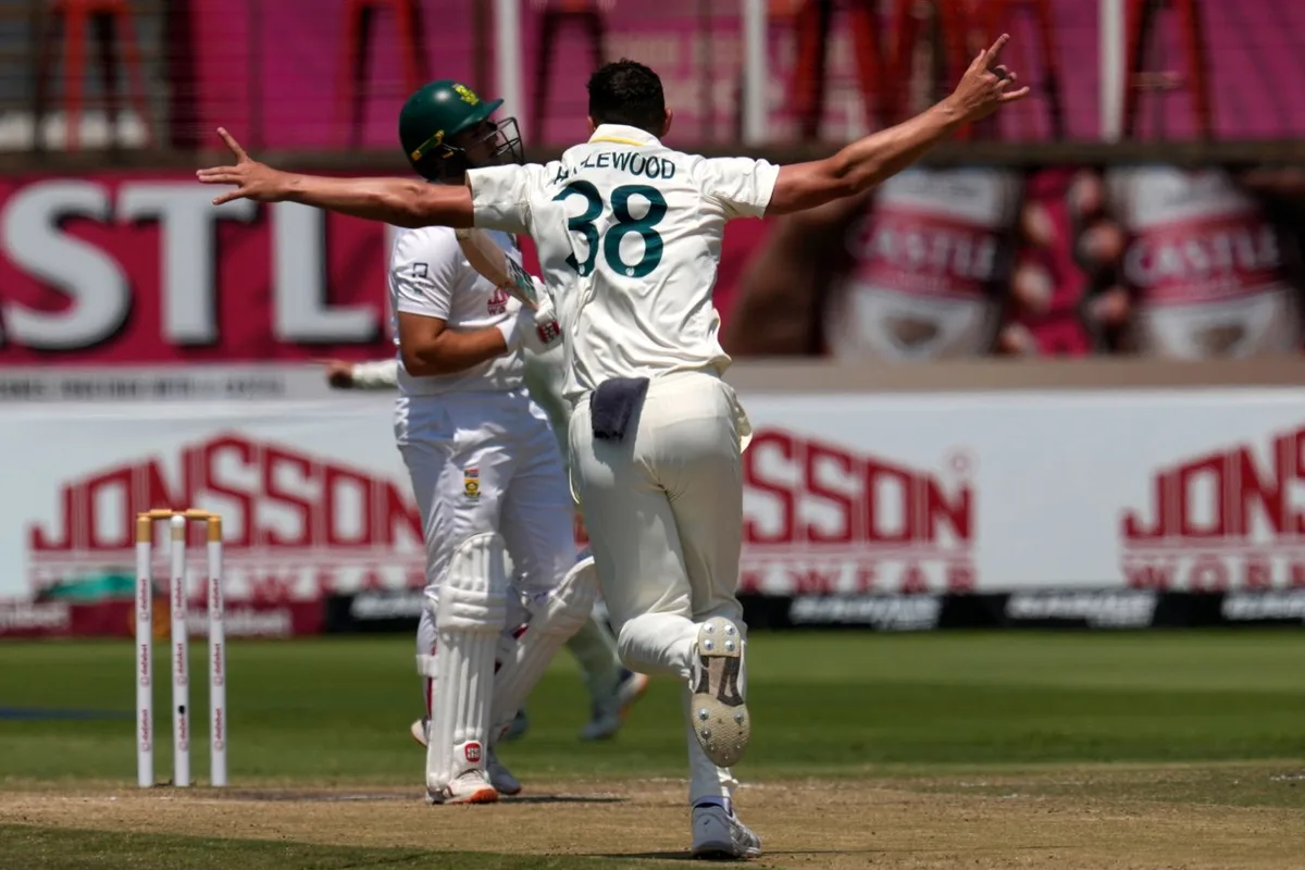 Hazlewood six-for seals dominant Australia win