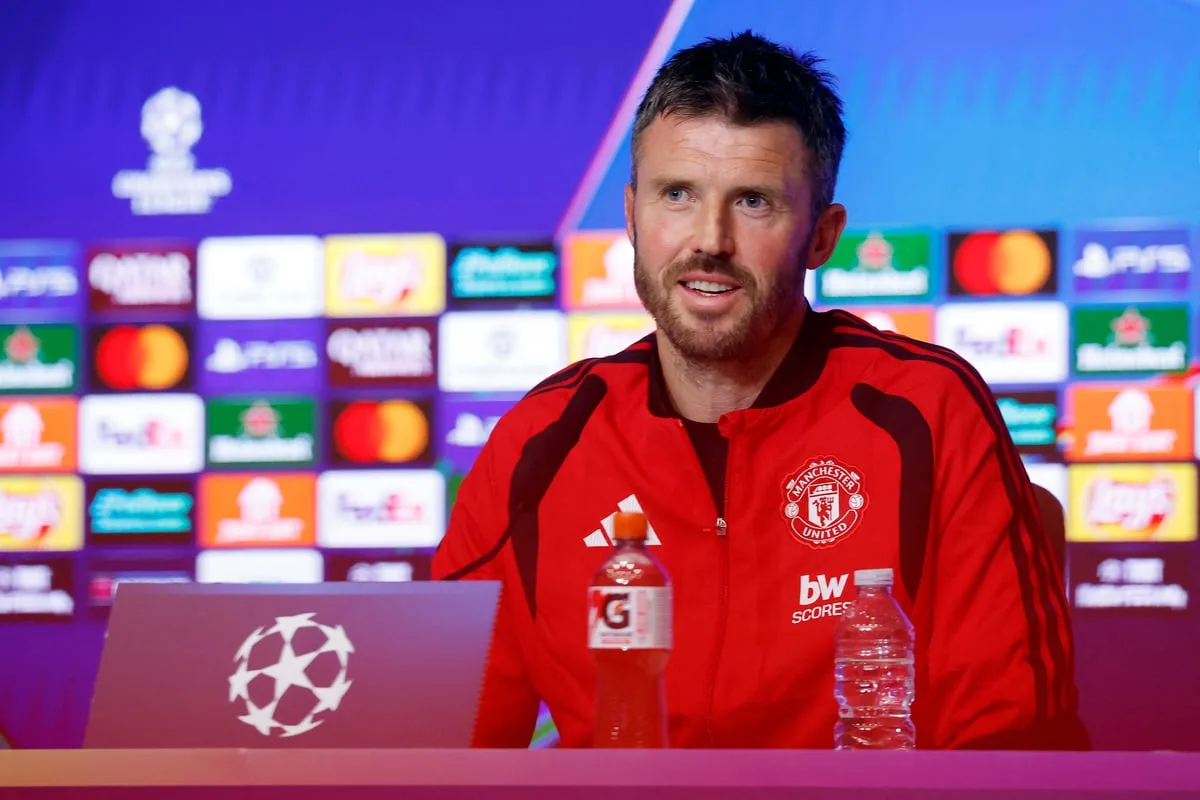 Manchester United dealt double injury blow as Michael Carrick reveals latest
