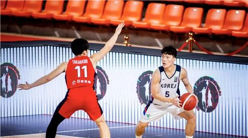 한국 U-18 농구대표팀, 일본 꺾고 조별리그 3전 전승…8강행(종합)