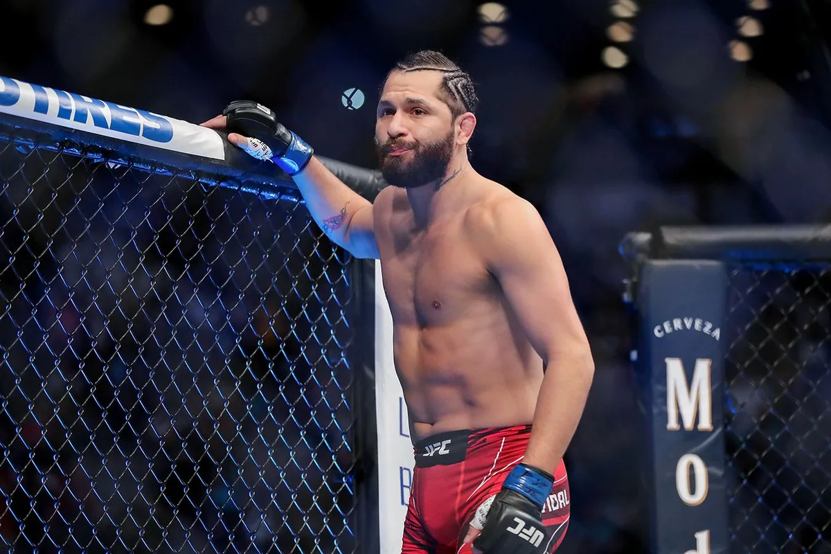 Хорхе Масвидаль сказал, кто должен подраться за вакантный титул UFC в тяжёлом весе