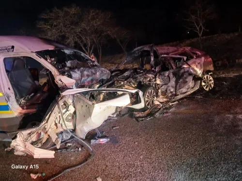 Twelve SAPS members injured in horror N1 crash near Polokwane