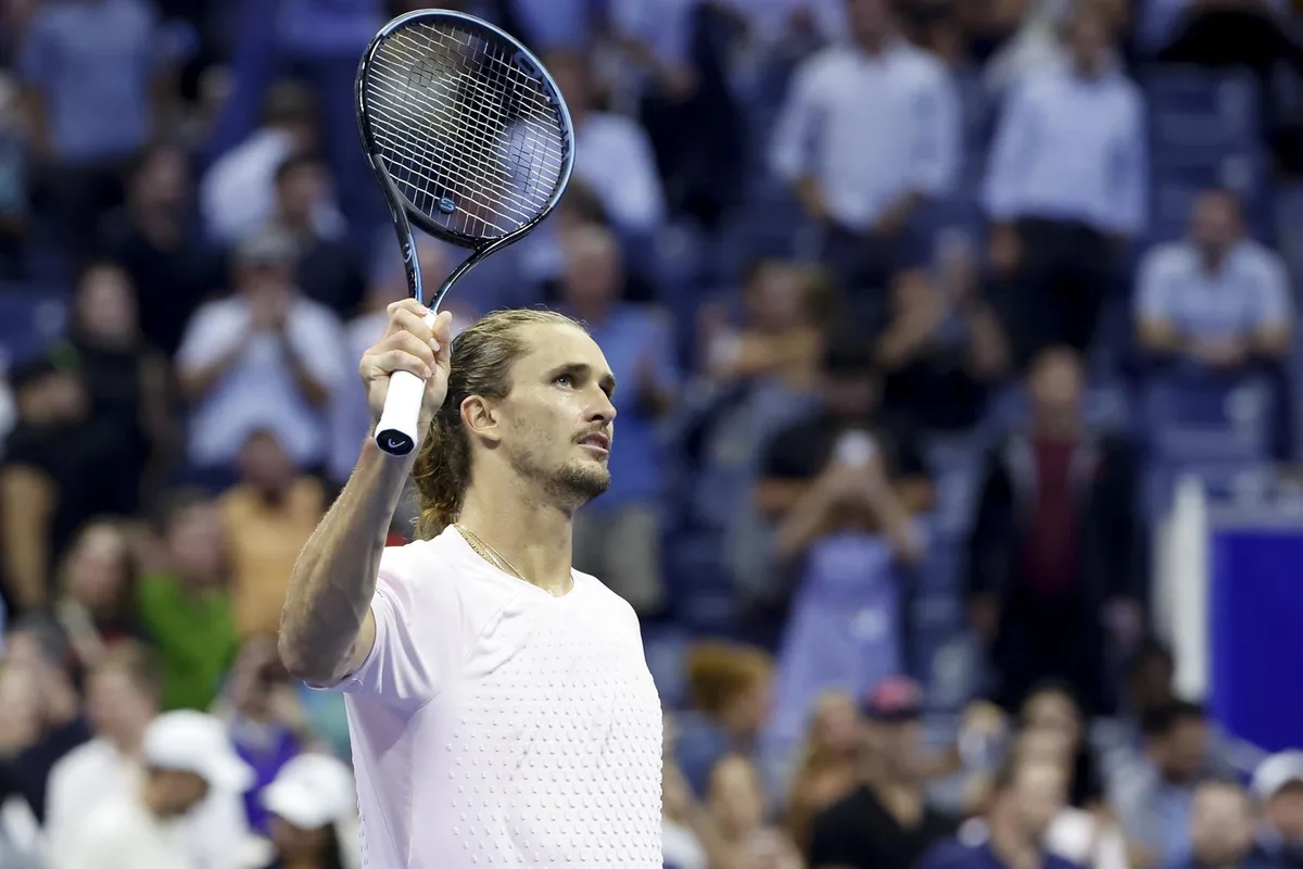 El alemán Zverev elimina por la vía rápida al ruso Kachanov y se mete en la final del US Open