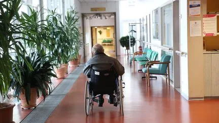 Faire appel à la solidarité des seniors lors du budget 2027 est une "mesure discriminatoire", dénonce le président de l'Union française des retraités