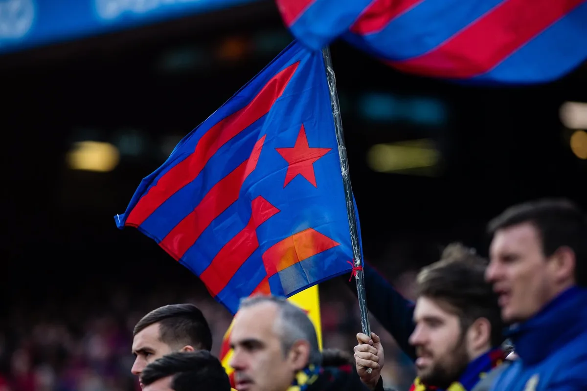 El despacho Molins & Parés asume la defensa del aficionado del Barça detenido en Elche