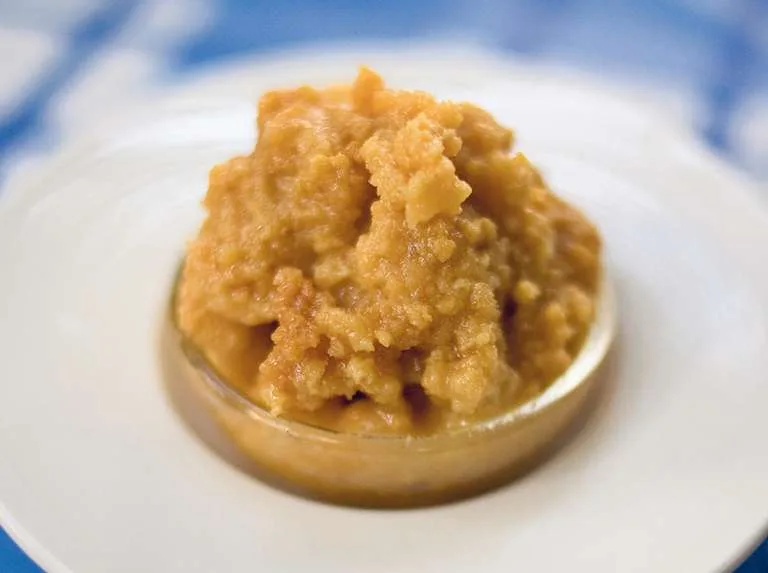 Dulce de leche cortada