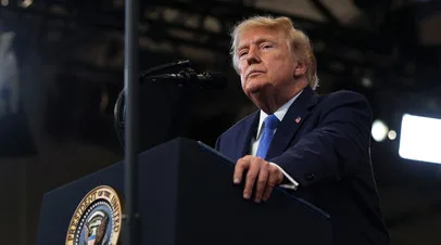 Трамп: США в рамках последней серии ударов по Ирану уничтожили 28 кораблей