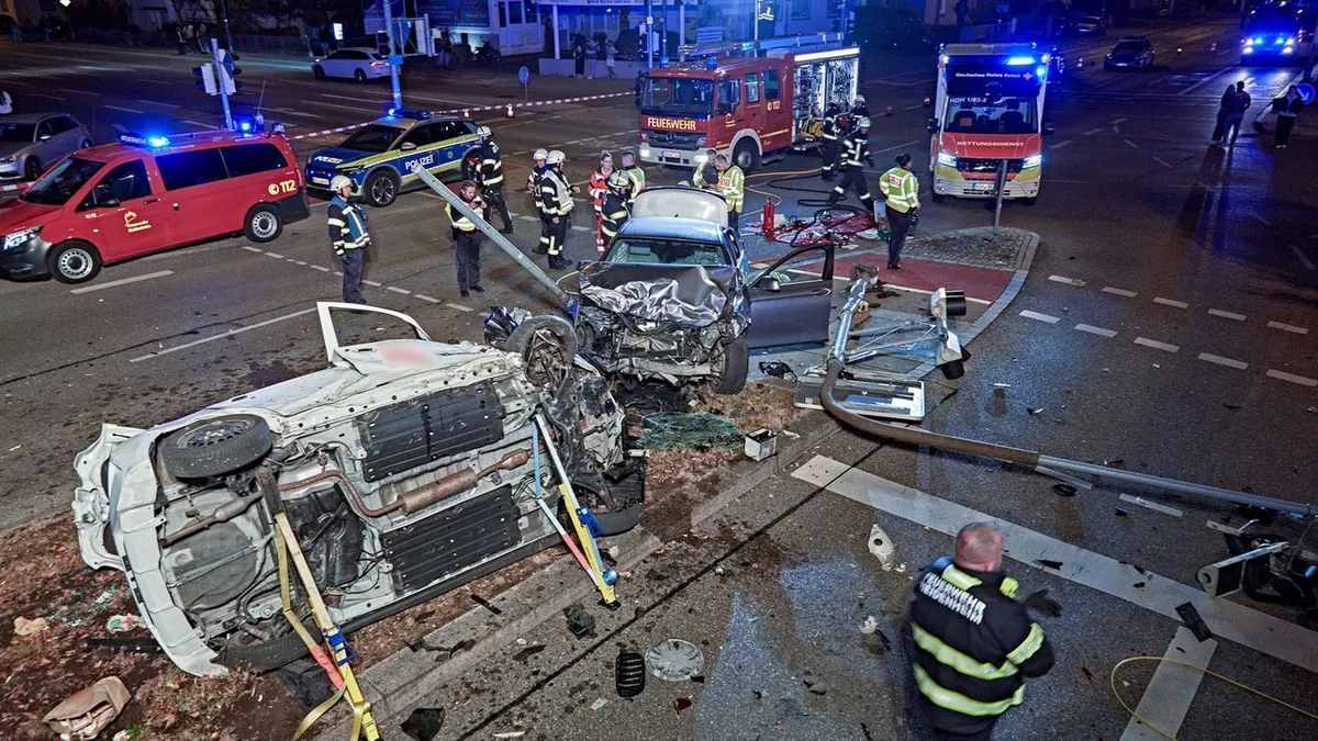 Vorfahrt missachtet: Fünf Verletzte nach Unfall in Heidenheim – Ampel zerstört