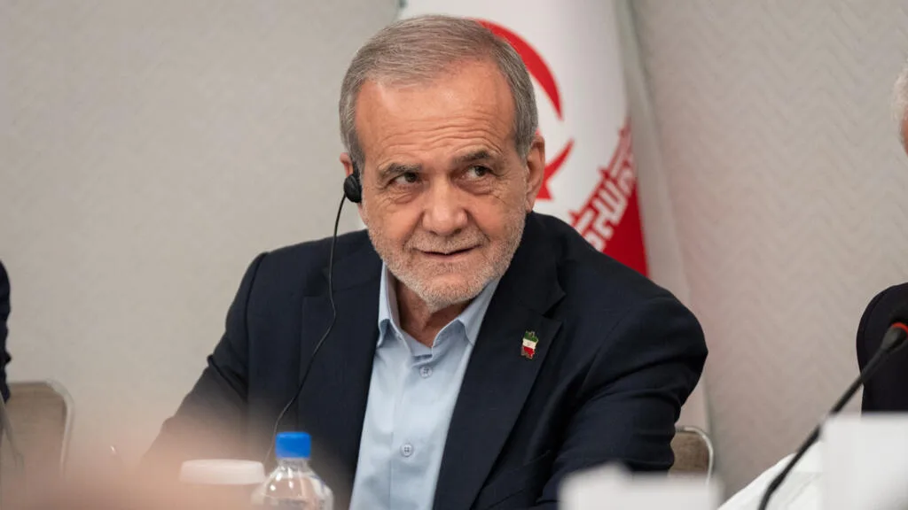 En direct : Pezeshkian reconnaît de "nombreux problèmes" causés par les sanctions américaines