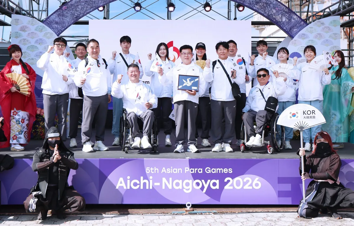 태극기 든 장민호·윤지유… 아시아 장애인 스포츠 축제 막 올랐다