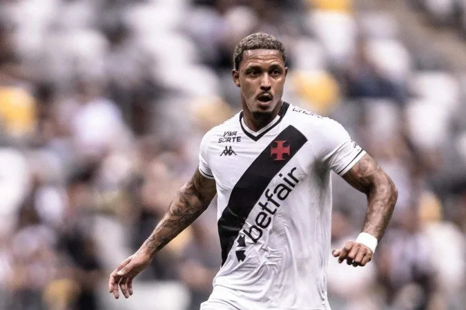 Atacante do Vasco é alvo de operação contra tráfico; ex-atleta do Santos é preso