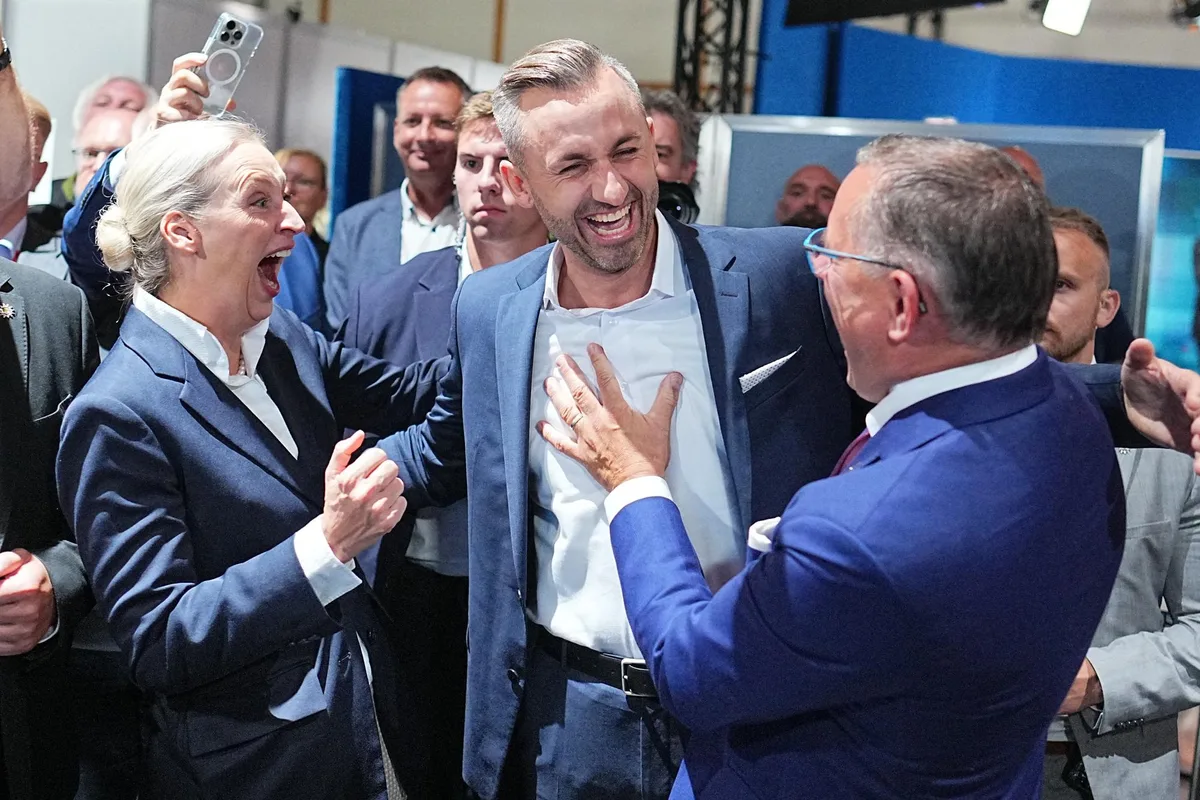 Victoire de l’extrême droite en Allemagne, canicule inédite en France, émissaires de Trump en Ukraine… Les cinq infos à retenir du week-end