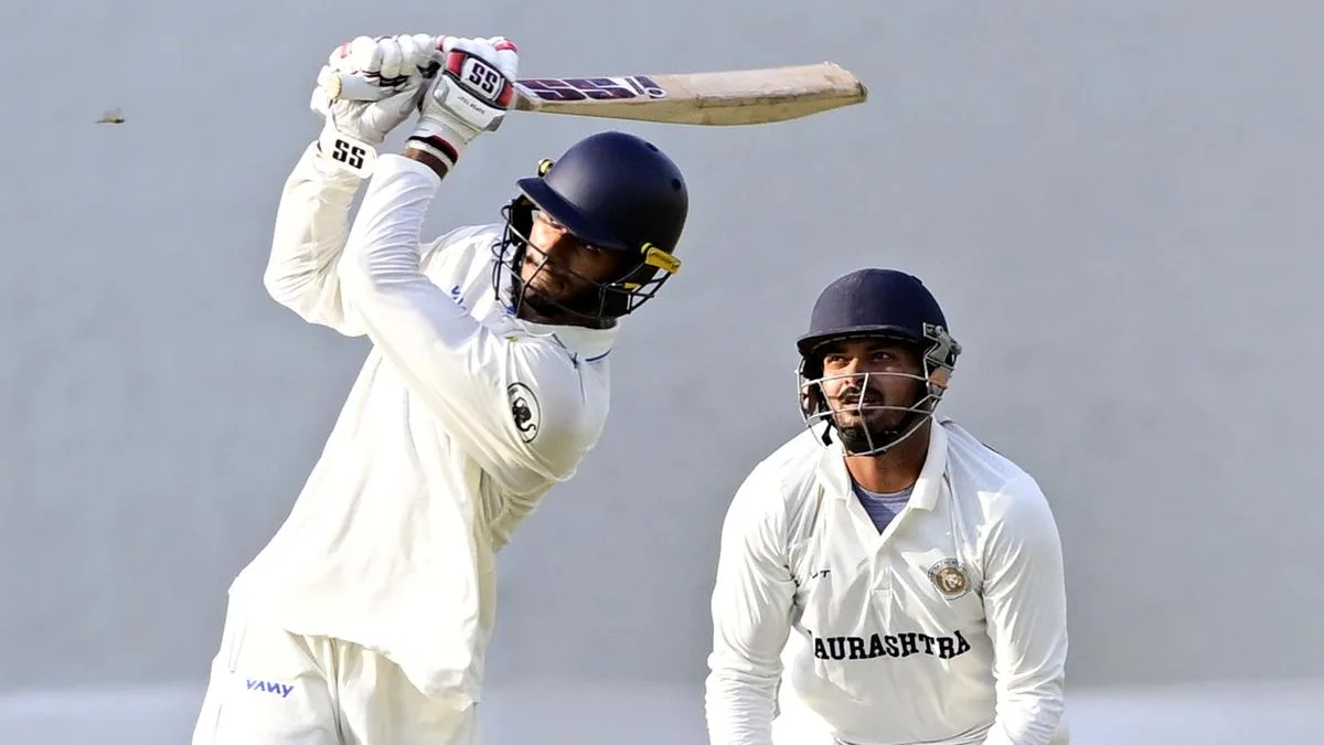Ranji Trophy: Manvanth’s gutsy knock lifts Karnataka on day one
