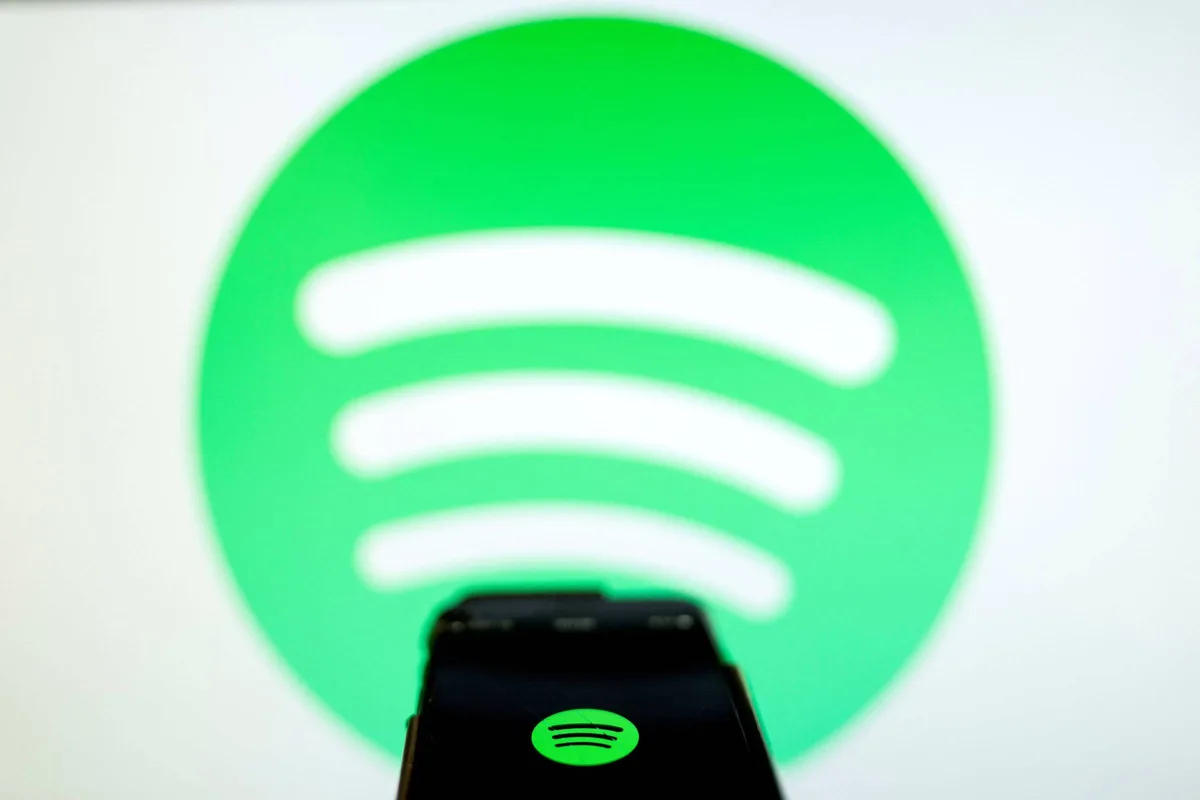 Spotify anuncia selo para identificar artistas sintéticos gerados por IA na plataforma