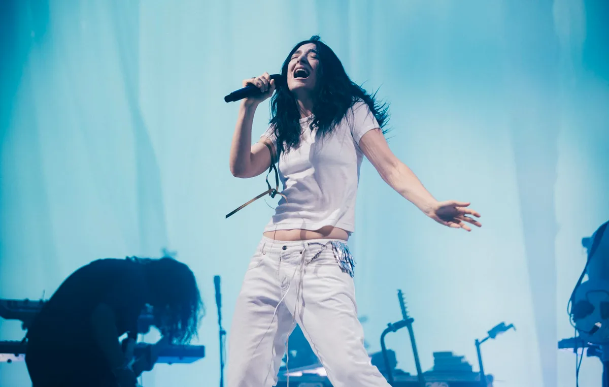 Lorde hails All Points East line-up “the best I’ve ever been part of” during huge headline slot