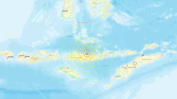 Tsunami warning issued after 7.7 magnitude quake hits off Indonesia coast
