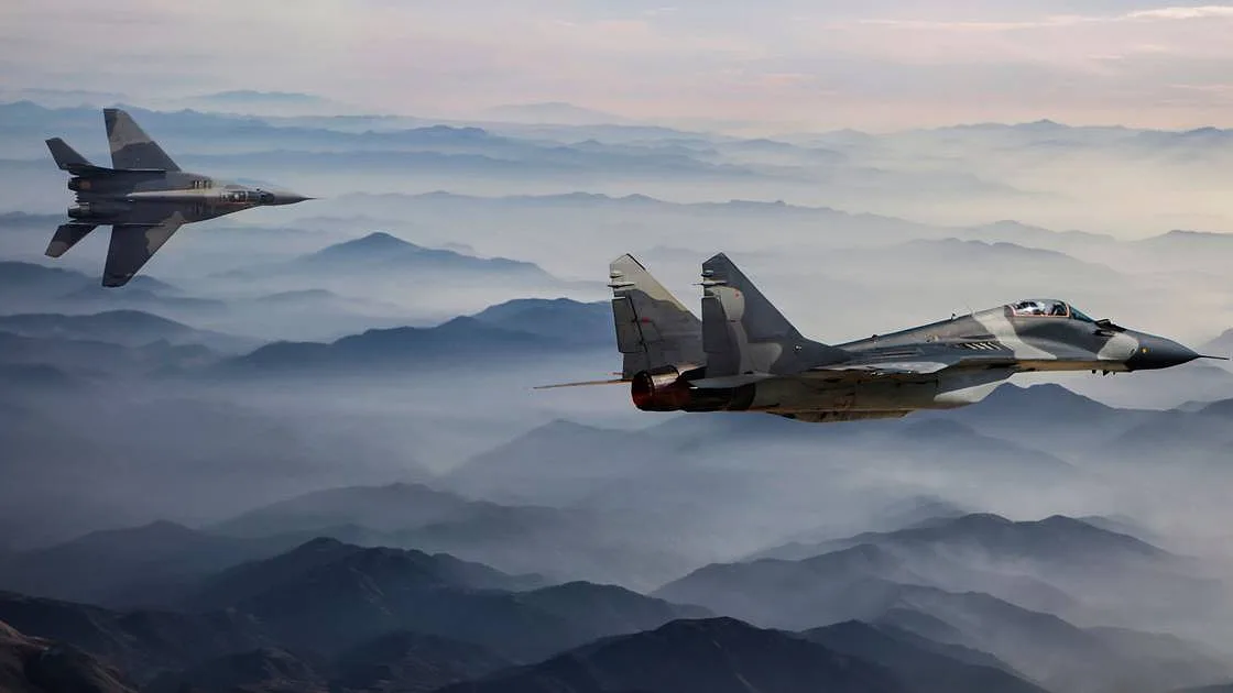 Finlândia investiga possível violação de espaço aéreo por avião militar russo