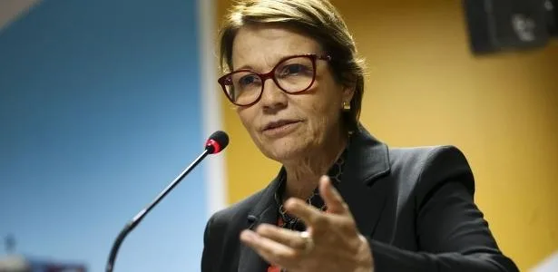 Agro vive uma 'tempestade perfeita', diz senadora Tereza Cristina
