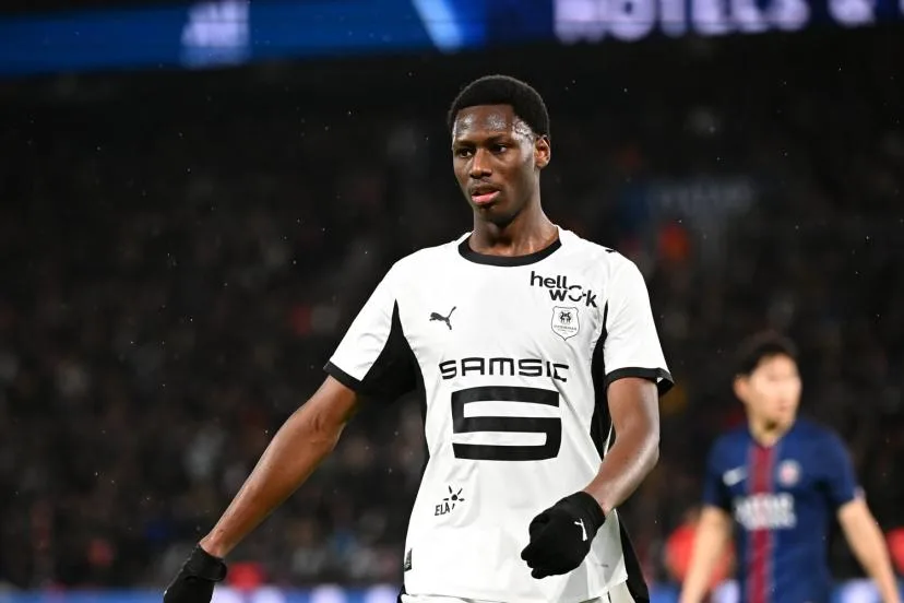 Mercato : le milieu du Stade Rennais Djaoui Cissé espère un transfert à Strasbourg