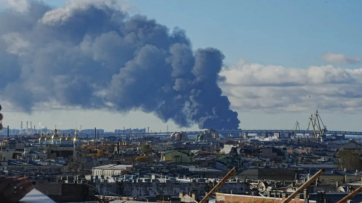 Fires erupt at St Petersburg oil sites as Ukraine unleashes 1,000+ drones on Russia