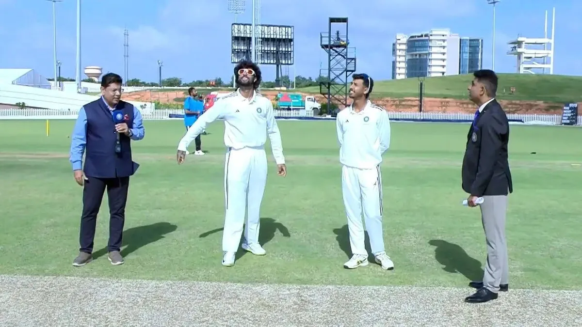 Duleep Trophy Semi-final 2 Live Score: North Zone vs South Zone