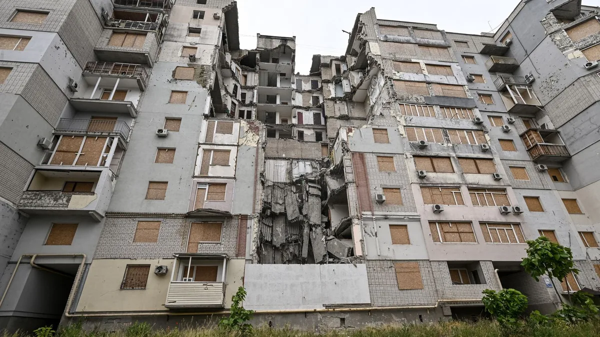"Partez, je vous en prie !" : les autorités ukrainiennes appellent les habitants de Kherson à quitter la ville face aux frappes russes