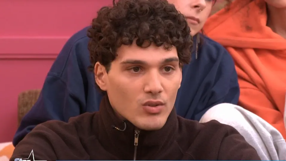 Khalil, candidat de la « Star Academy », annonce qu’il veut quitter l’émission dès le 3e jour