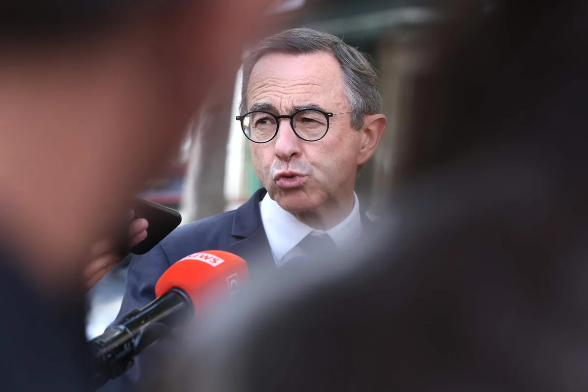 « Pays de tradition judéo-chrétienne », « droit à la sécurité » : quand Bruno Retailleau raconte n’importe quoi
