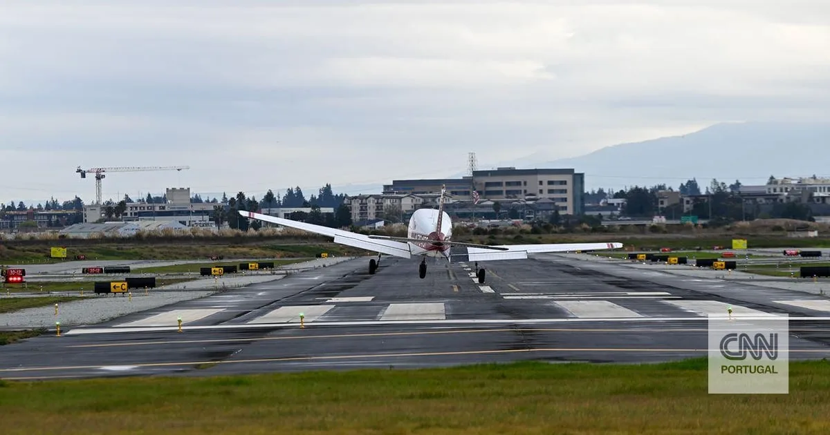 Encontrados sem vida todos os ocupantes do avião que se despenhou na Colômbia