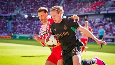 Gladbach geht in Freiburg unter: Polanski unter Druck
