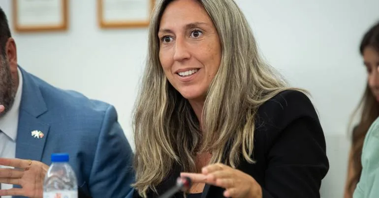 "Não admito que alguém do Chega tenha vandalizado gabinete"