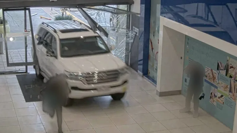 Man drives through Northland shopping centre