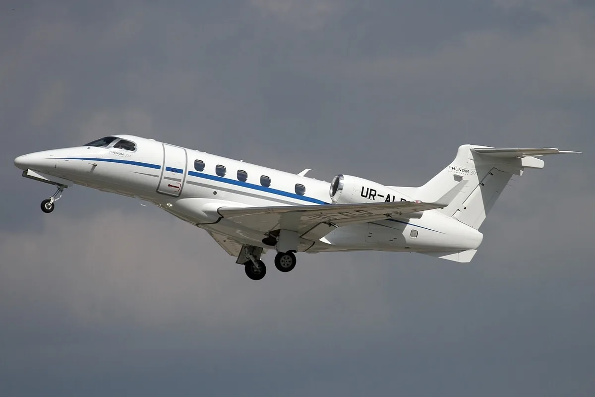 Avião de Vorcaro pousou em Angra no mesmo dia de festa de Flávio Bolsonaro
