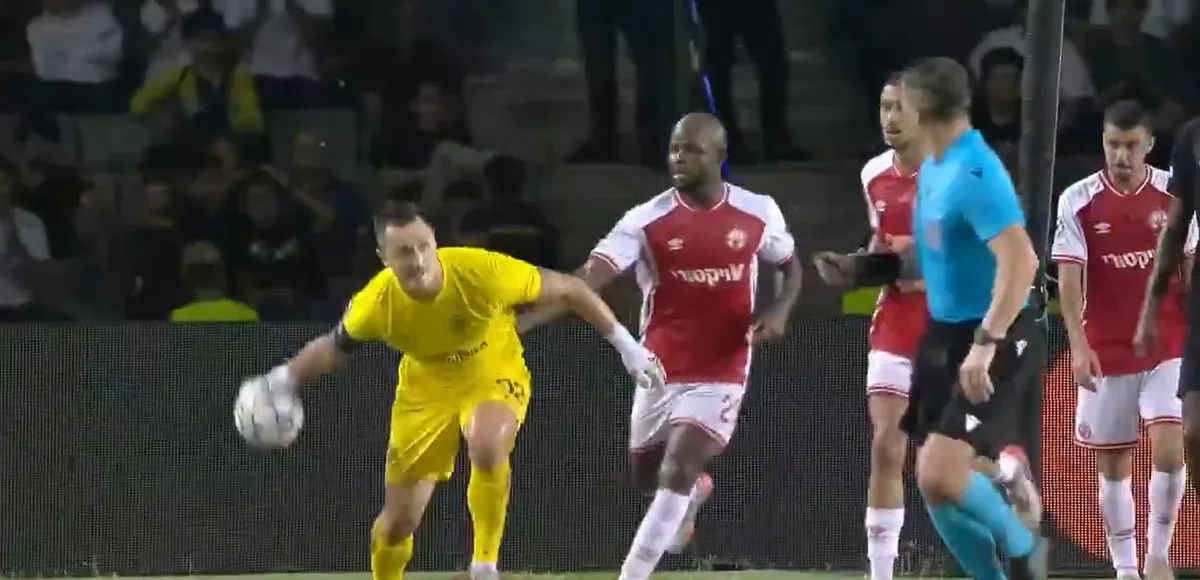 Stas Pokatilov: el arquero que protagonizó dos bloopers insólitos y la posterior remontada histórica en la Champions League