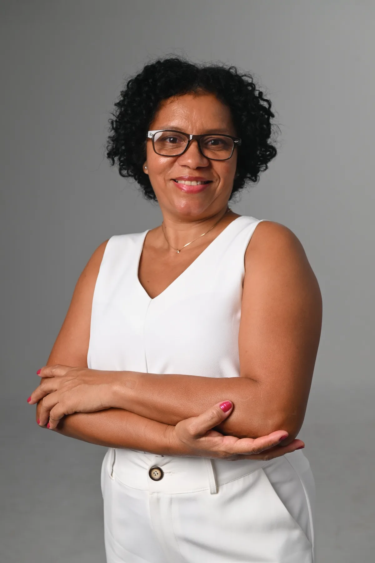 Rosi Aires declara R$ 15 mil em bens na disputa pelo governo de Roraima