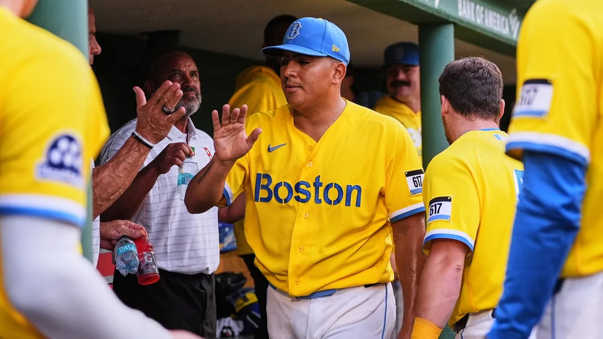 Ranger Suarez goes 7 innings, Wilyer Abreu hits key 2-run double as Red Sox beat Royals 5-1