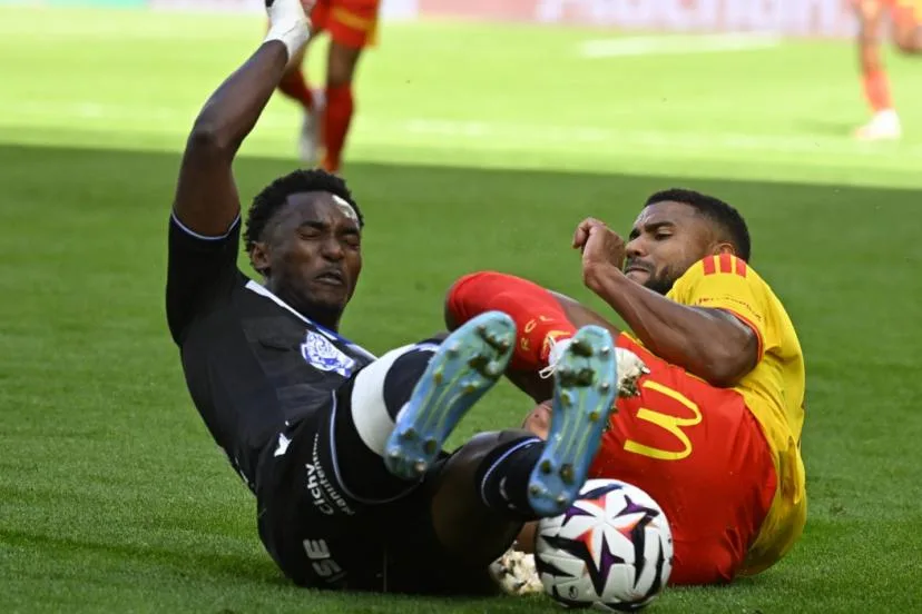 Auxerre : Theo Bair et Rémy Labeau-Lascary de retour face à Angers, Christ Makosso suspendu, Romain Faivre incertain