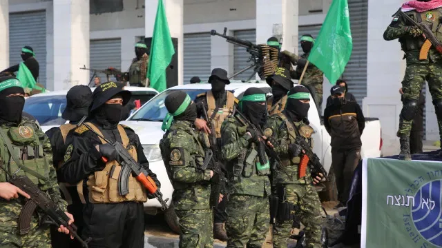 Hamas classifica como "operação heróica" ataque contra militares