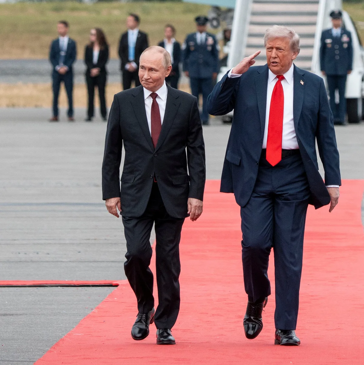 Trump Signs Order Exempting Russia From Sanctions Law