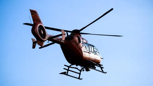 Verkehrsunfall: Motorradfahrer bei Sturz in Kurve schwer verletzt