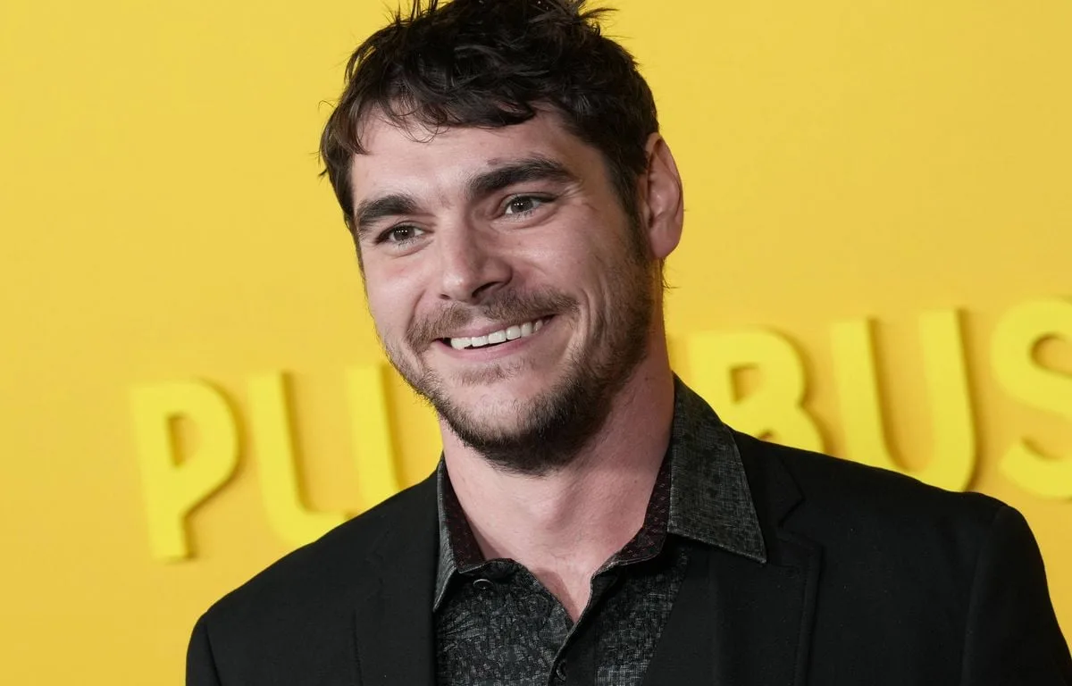 RJ Mitte, Walter White Jr. dans la série « Breaking Bad », est mort à 34 ans