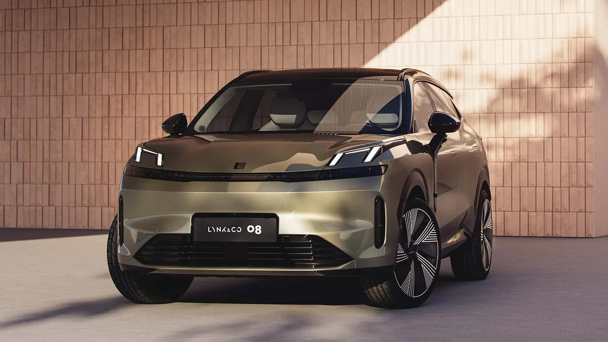 Renault e Geely lançarão SUV híbrido no Brasil com autonomia de 200km