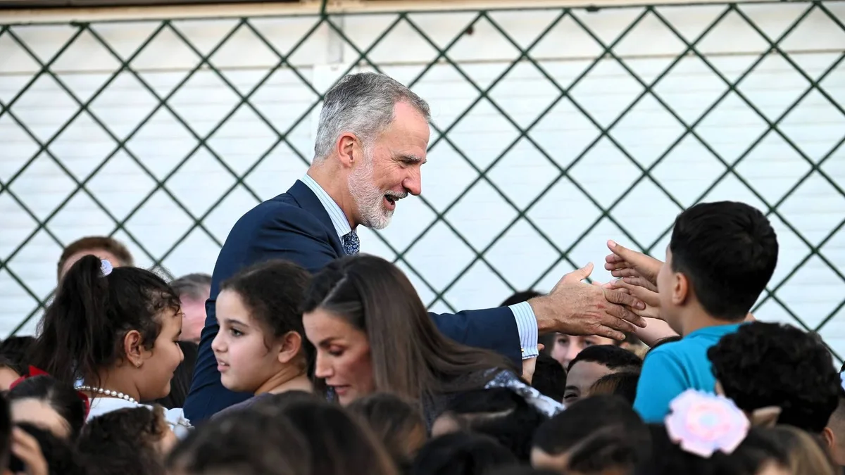 Ceuta se entrega a Felipe y Letizia 19 años después de la visita de Juan Carlos I: "Se nota, se siente: los Reyes están presentes"