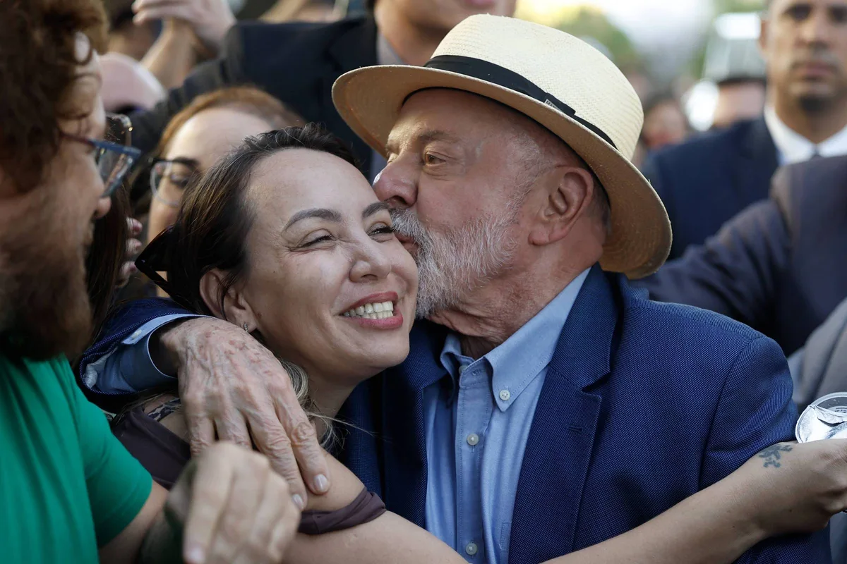 Lula usa divulgação de dados de emprego para fazer propaganda do governo e reforçar crítica às bets