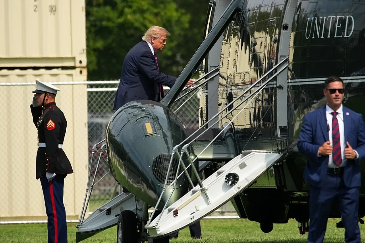 Saiba como ocorreu incidente entre avião da Embraer e helicóptero de Trump
