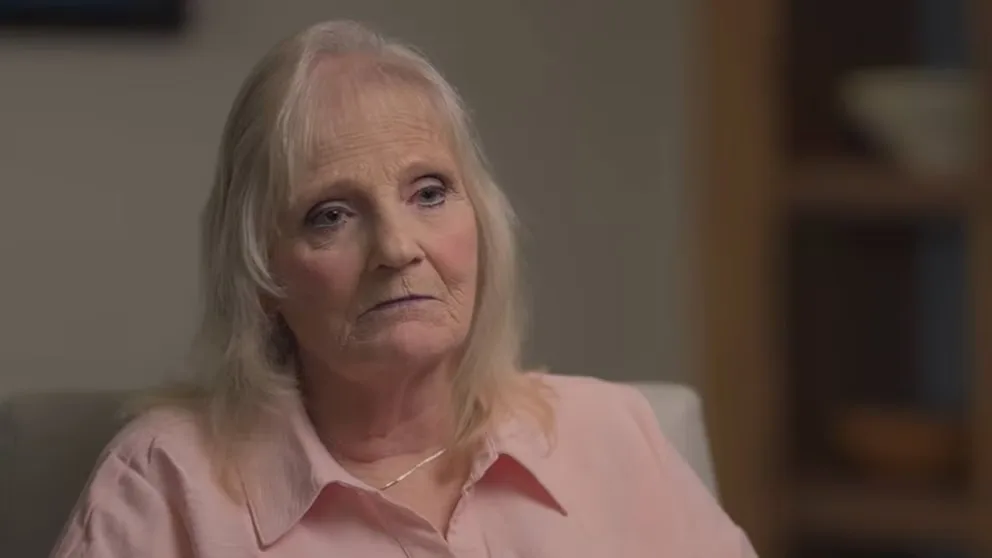 “Vi el cráneo de mi hija”: El trauma de la madre de la joven asesinada por Christa Pike al recibir sus restos