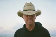 Kenny Chesney Fan Who Paid $300K to an Imposter Cannot Sue The Real Country Star, Court Says